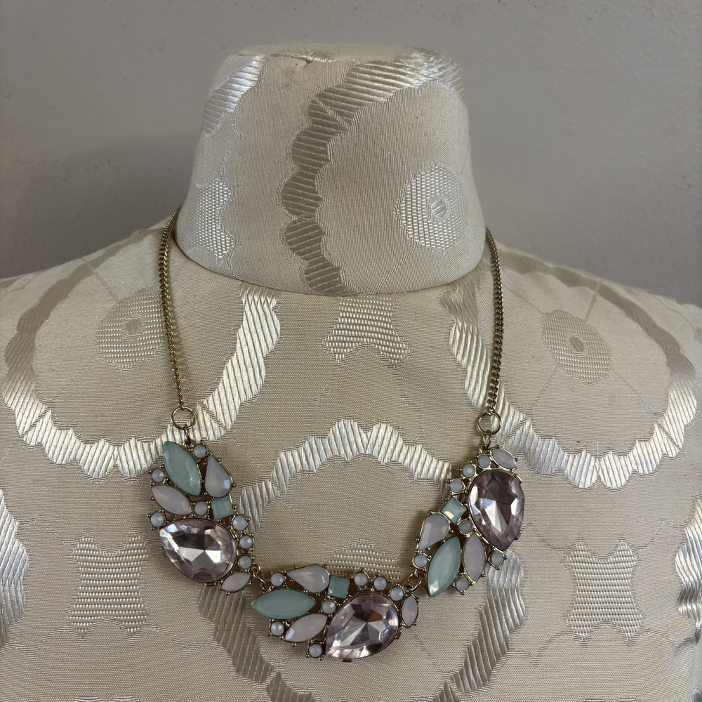 Pastel Pink Mint Green Faux Gem Floral Collar Necklace Gold Tone Y2K Glam Bib